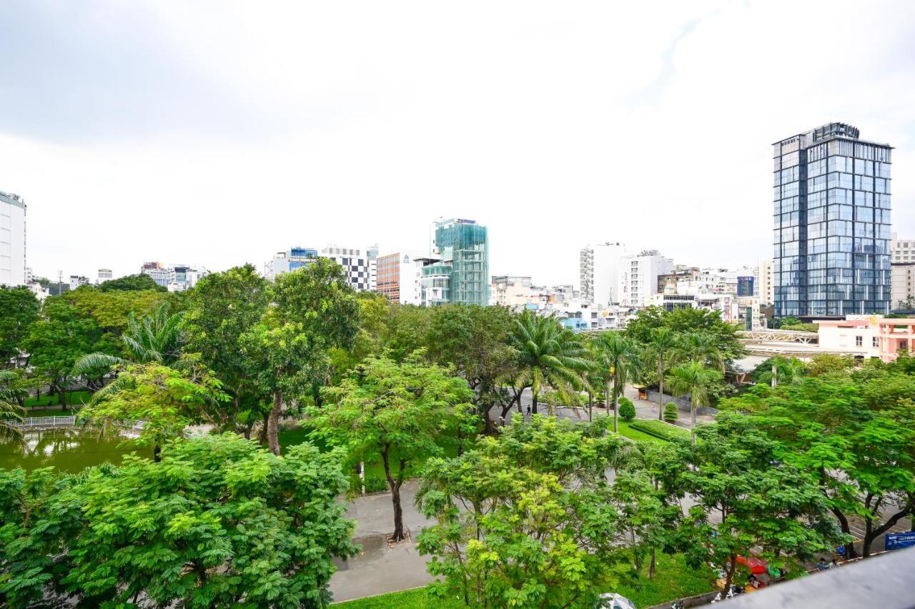 The Noble Swan Wood Park Hotel مدينة هوشي منه المظهر الخارجي الصورة